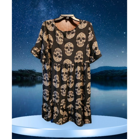 Emery Rose Dresses & Skirts - Skull Print Dress